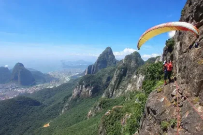 Turismo de aventura no Rio de Janeiro: descubra experiências emocionantes