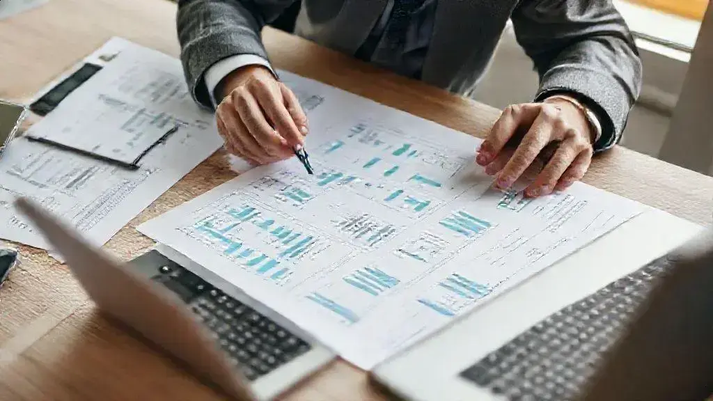 Dicas práticas para alcançar independência financeira rápido