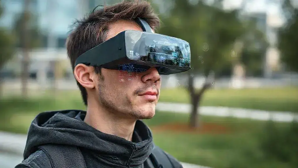 Realidade virtual aumentada: como essa tecnologia transforma experiências