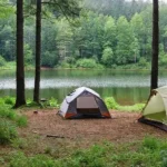 Camping na natureza: descubra dicas valiosas para uma experiência única